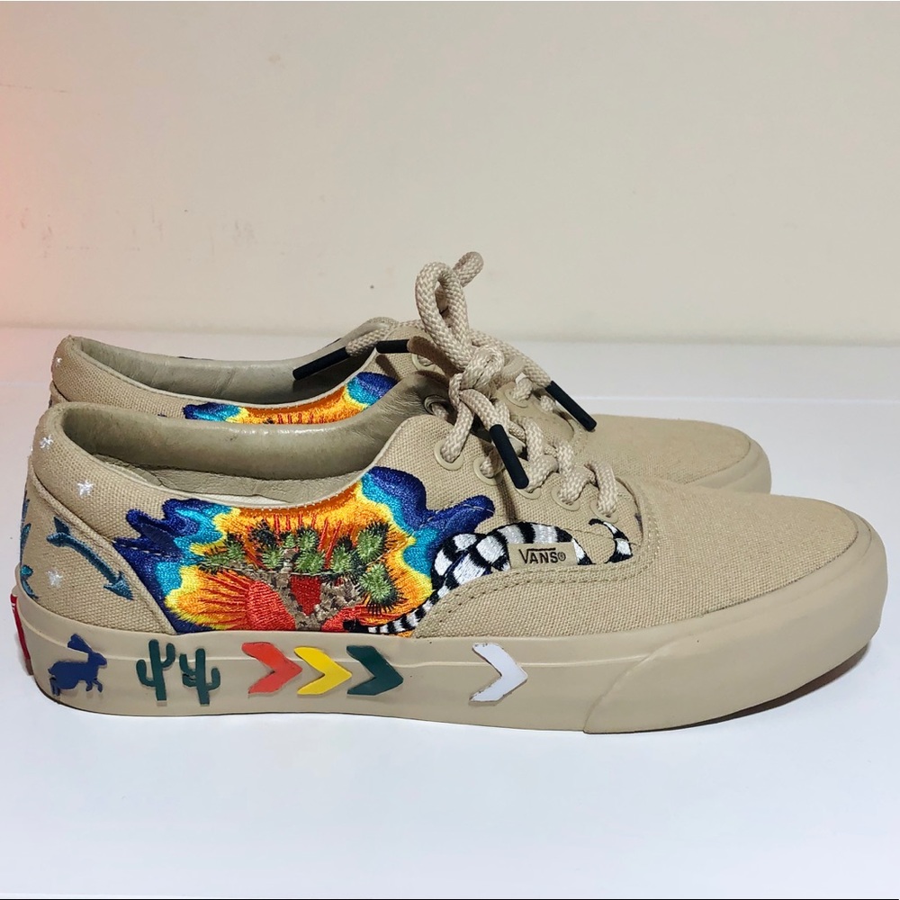Van Era Desert Embellish